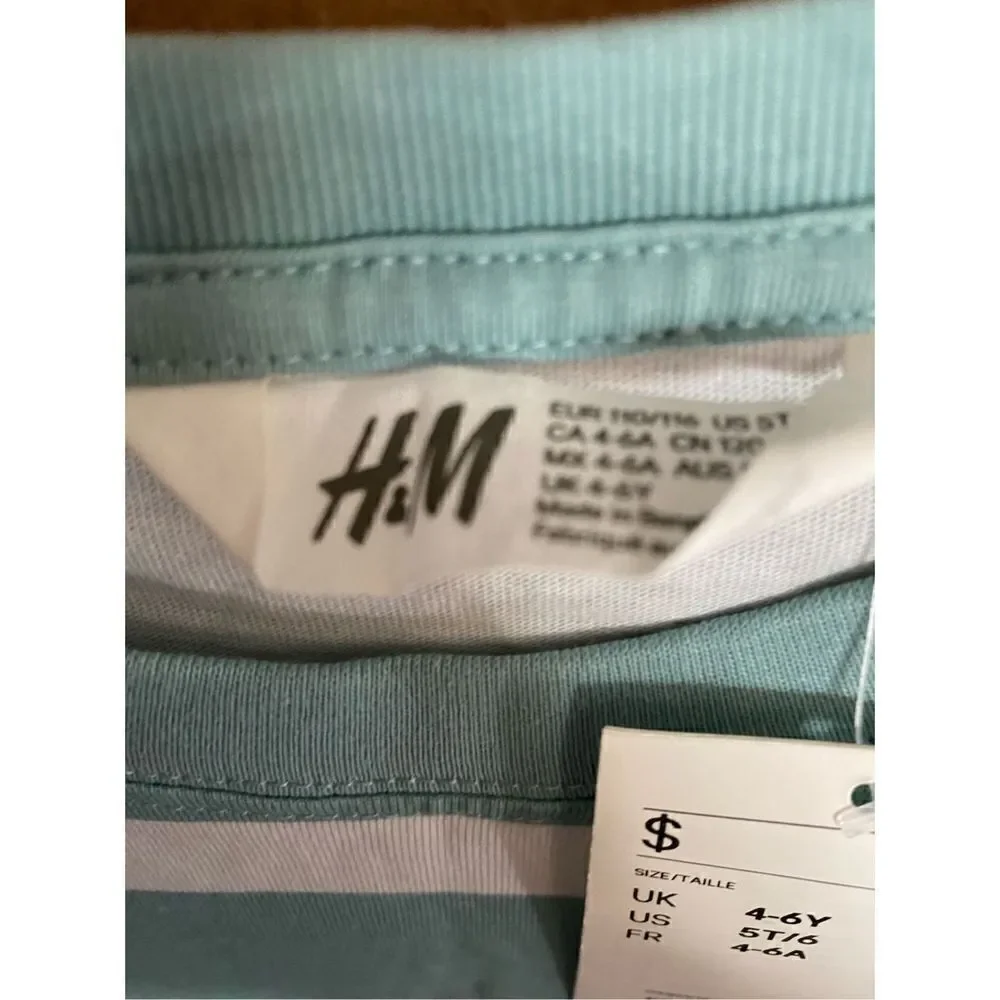 H&M NWT boys, green and white striped T-shirt size 5/6